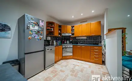 Pronájem bytu 3+1 68 m², Dr. E. Beneše, Neratovice, okres Mělník