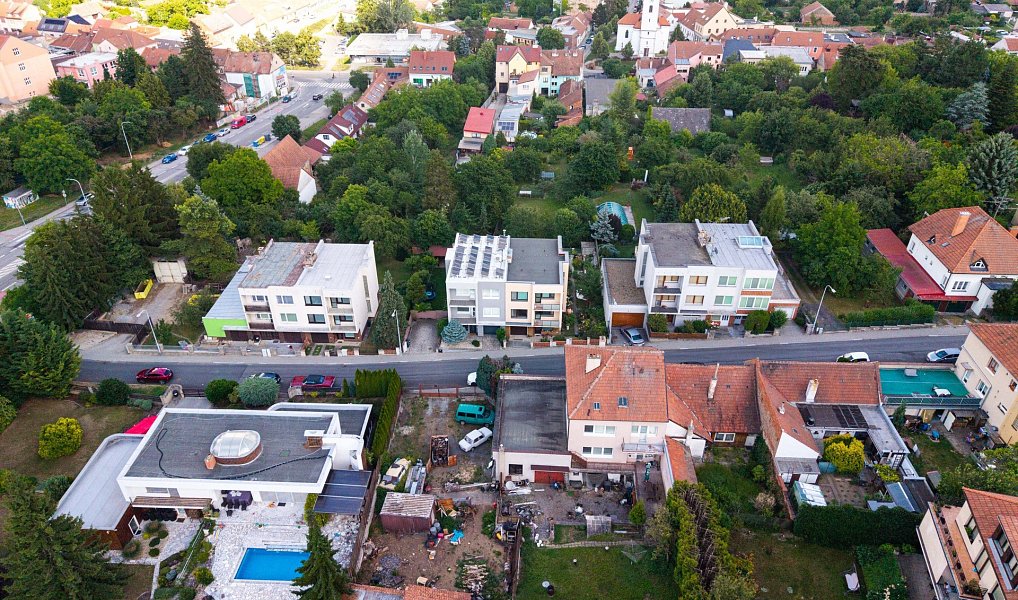Prodej domu 245 m² s pozemkem 390 m², Brno – náhled fotky 36