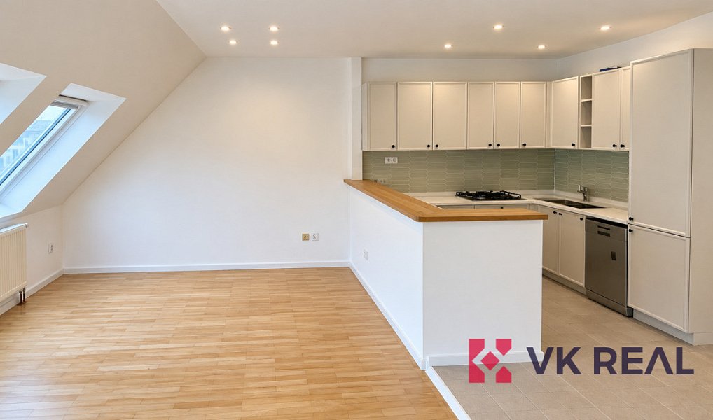 Pronájem bytu 2+kk 61 m², Praha – náhled fotky 3