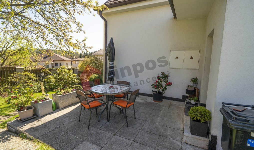 Prodej domu 300 m² s pozemkem 813 m², Týnec nad Sázavou – náhled fotky 10
