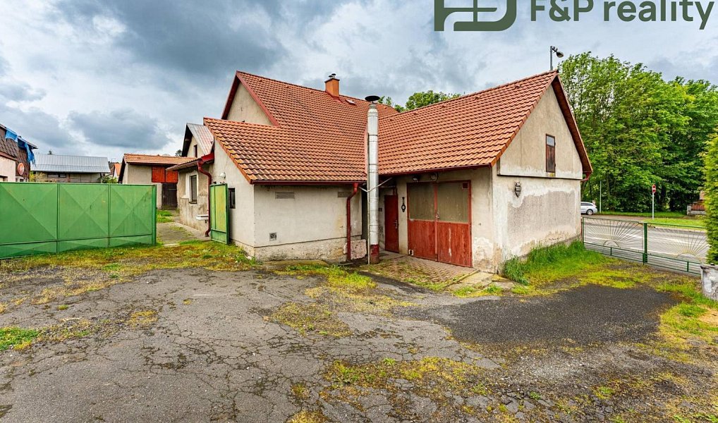 Prodej domu 110 m² s pozemkem 995 m², Seč – náhled fotky 20