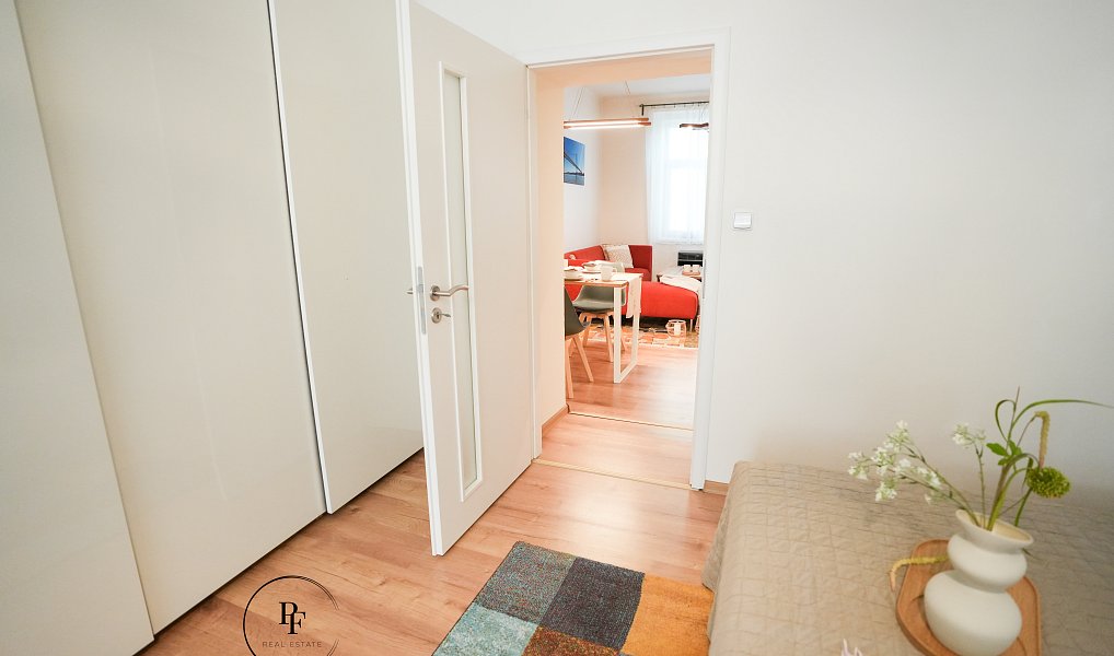 Prodej bytu 2+kk 57 m², Praha – náhled fotky 13