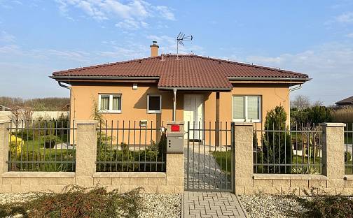 Prodej domu 72 m² s pozemkem 955 m², Do Haček, Chotětov, okres Mladá Boleslav