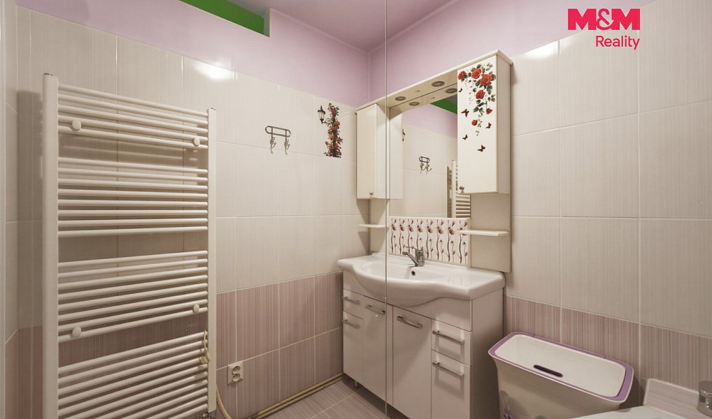 Prodej bytu 2+1 61 m², Hradec Králové – náhled fotky 13