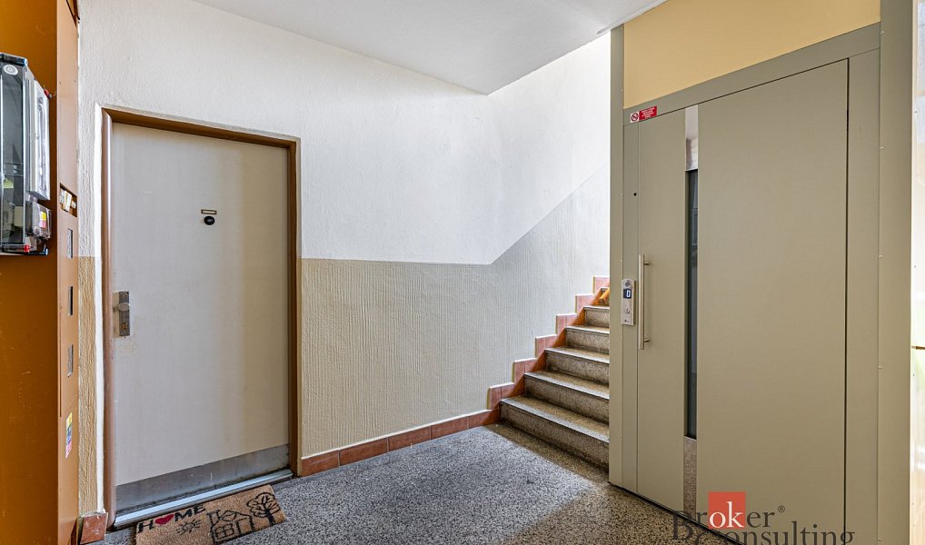Pronájem bytu 2+1 53 m², České Budějovice – náhled fotky 12