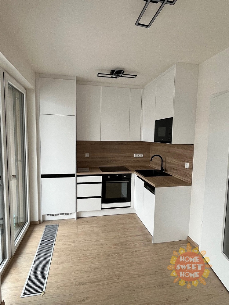 Pronájem bytu 1+kk 31 m² — photo 4