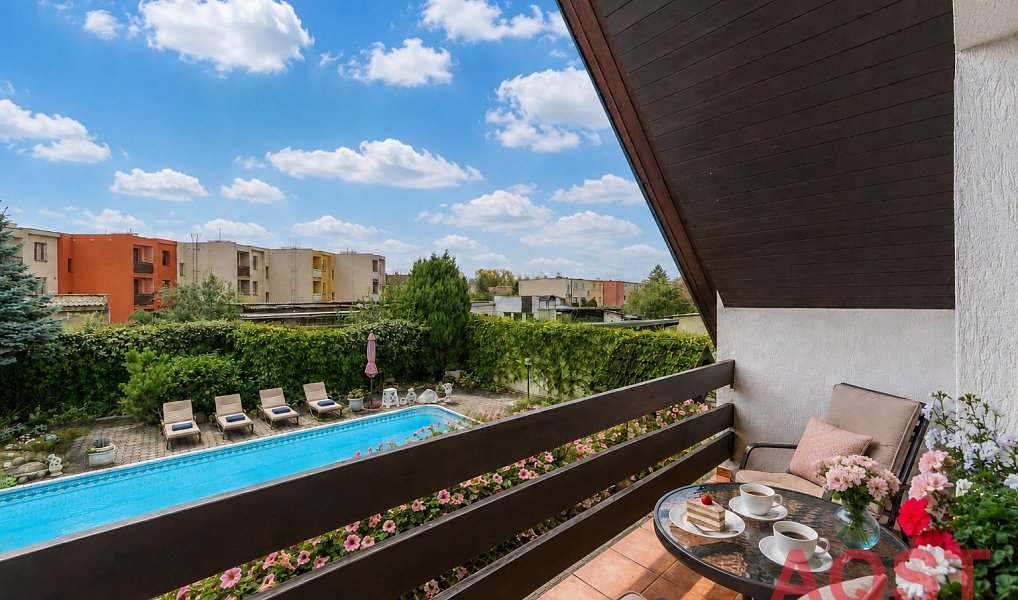 Prodej domu 272 m² s pozemkem 600 m², Mělnické Vtelno – náhled fotky 14