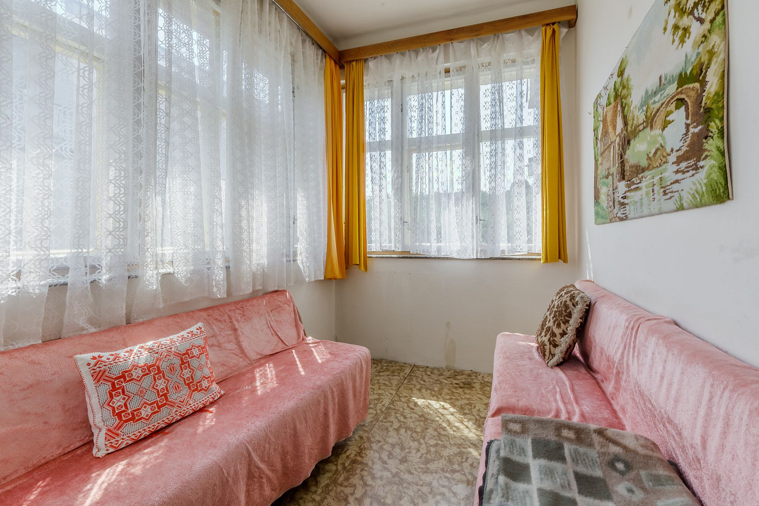 Prodej domu 219 m² s pozemkem 1 597 m² – fotografie 2