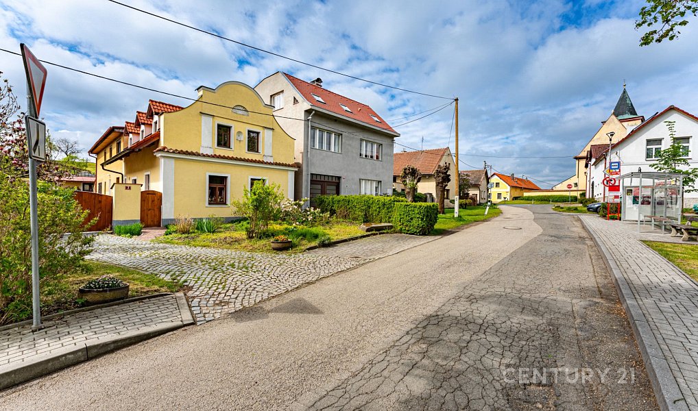 Prodej domu 245 m² s pozemkem 2 664 m², Hrusice – náhled fotky 19