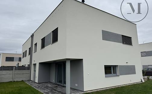 Pronájem domu 143 m² s pozemkem 274 m², Za Dvořáků, Roudné, okres České Budějovice