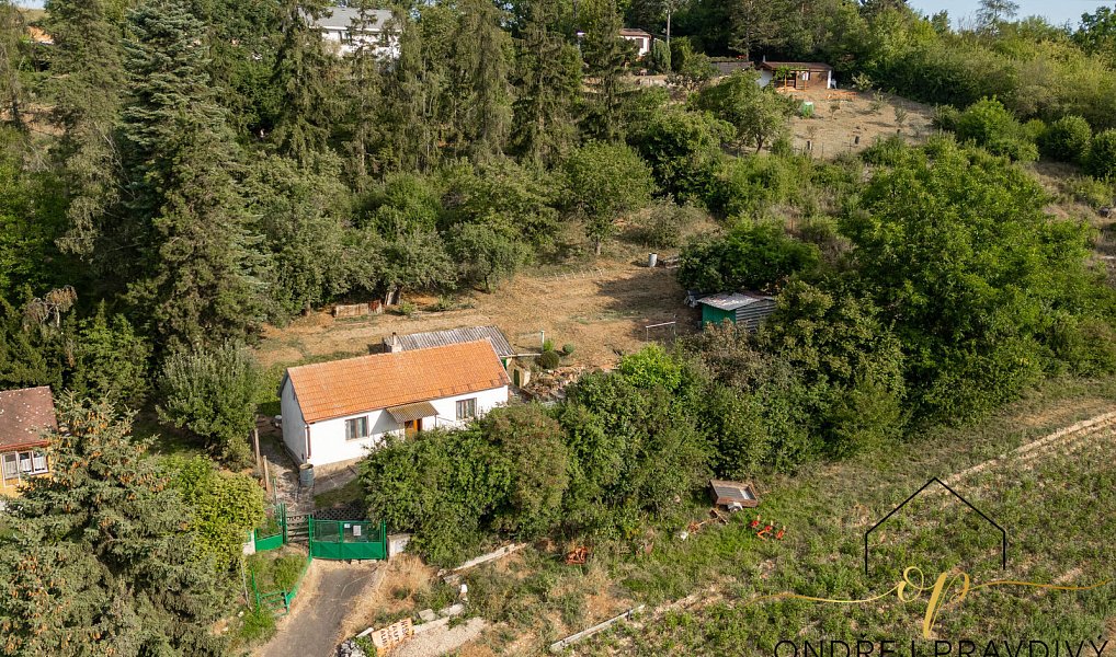 Prodej stavebního pozemku 1 601 m², Statenice – náhled fotky 6