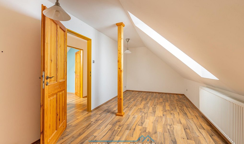 Prodej domu 350 m² s pozemkem 868 m², Jevišovice – náhled fotky 21