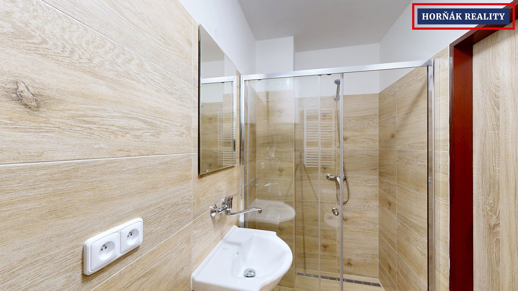 Pronájem bytu 1+1 34 m² — photo 4