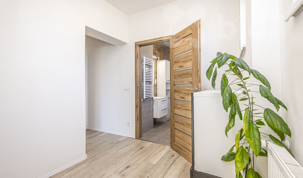Prodej domu 153 m² s pozemkem 428 m², Lužec nad Vltavou – náhled fotky 8