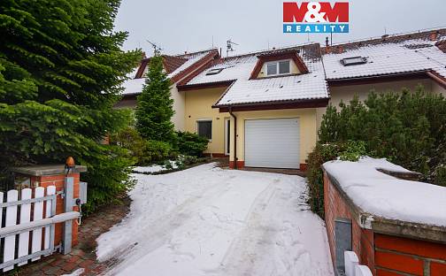 Pronájem domu 112 m² s pozemkem 343 m², Zelená, Bradlec, okres Mladá Boleslav