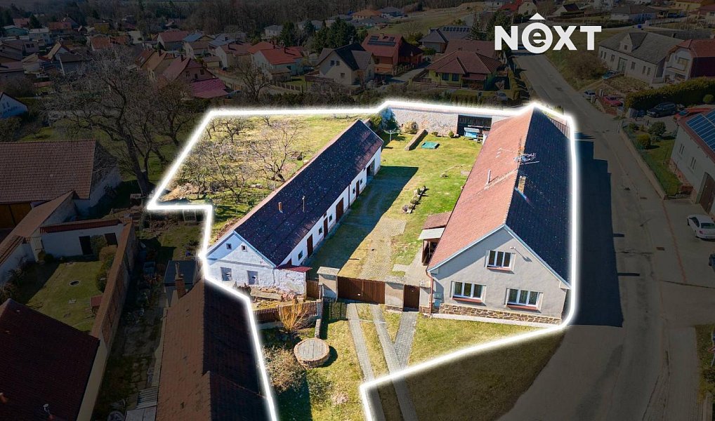 Prodej domu 120 m² s pozemkem 3 242 m², Hosín – náhled fotky 2