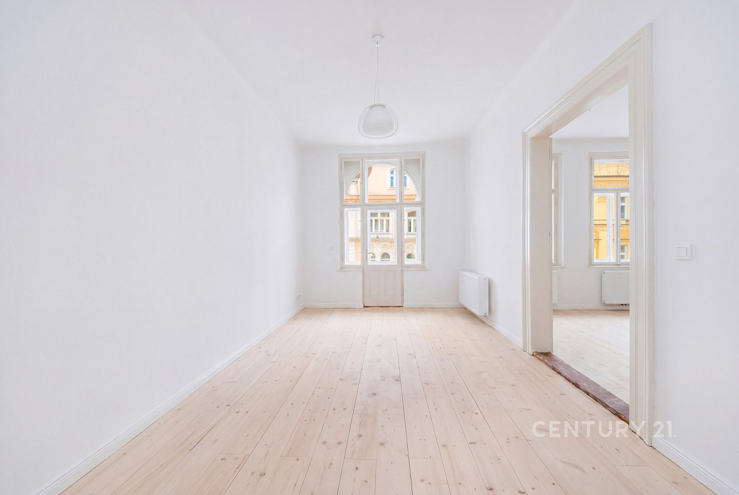 Pronájem bytu 2+kk 51 m² — photo 2