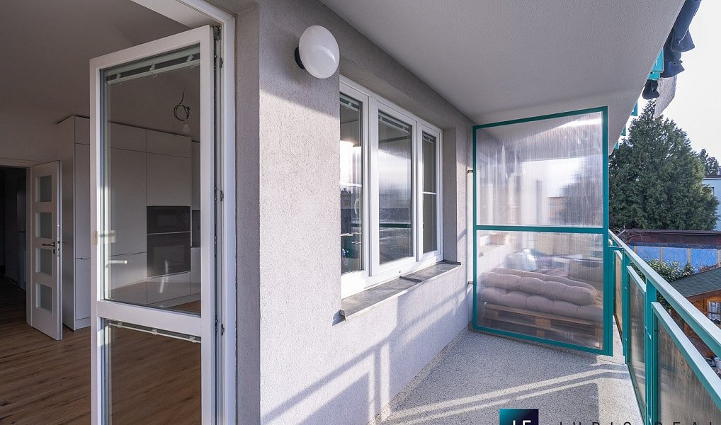 Prodej bytu 5+kk 113 m², Lysá nad Labem – náhled fotky 12