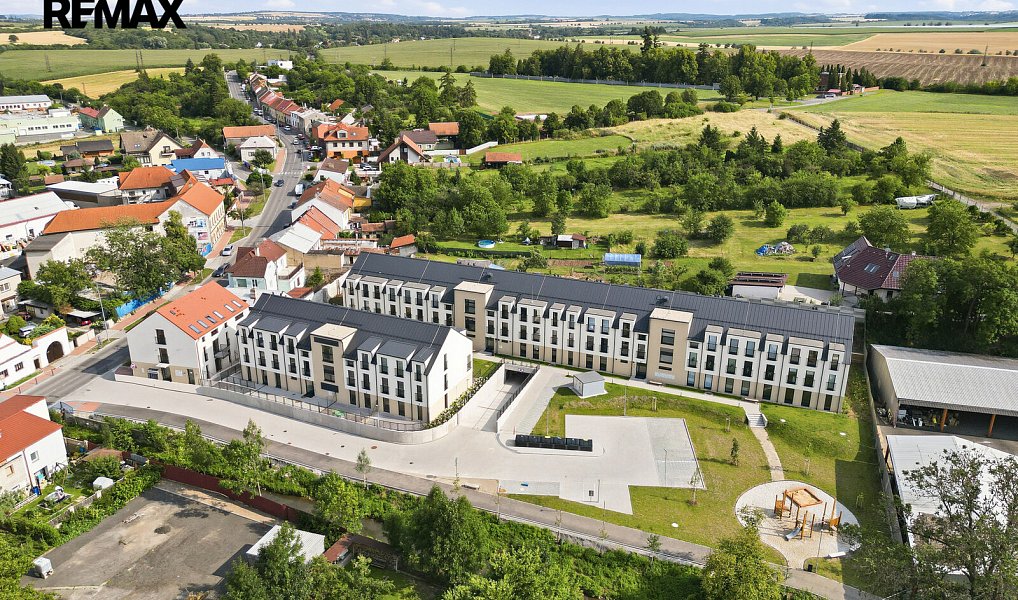 Pronájem, Byt, 2+kk, 43 m²