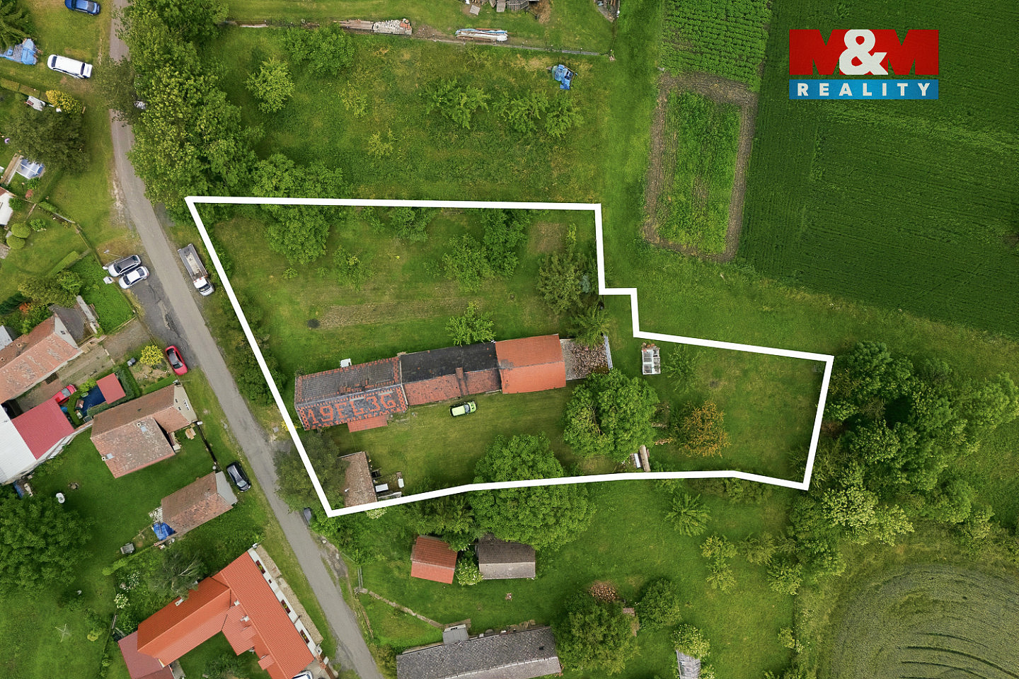 Prodej domu 180 m² s pozemkem 2 581 m² — photo 2