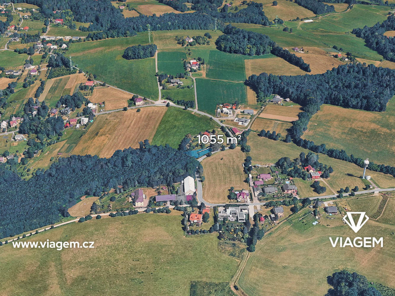 Prodej pole 1 055 m²