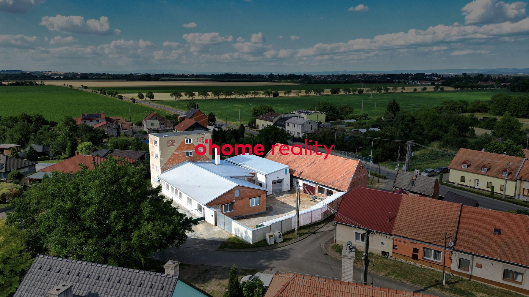 Prodej výrobních prostor 1 210 m² – fotografie 2