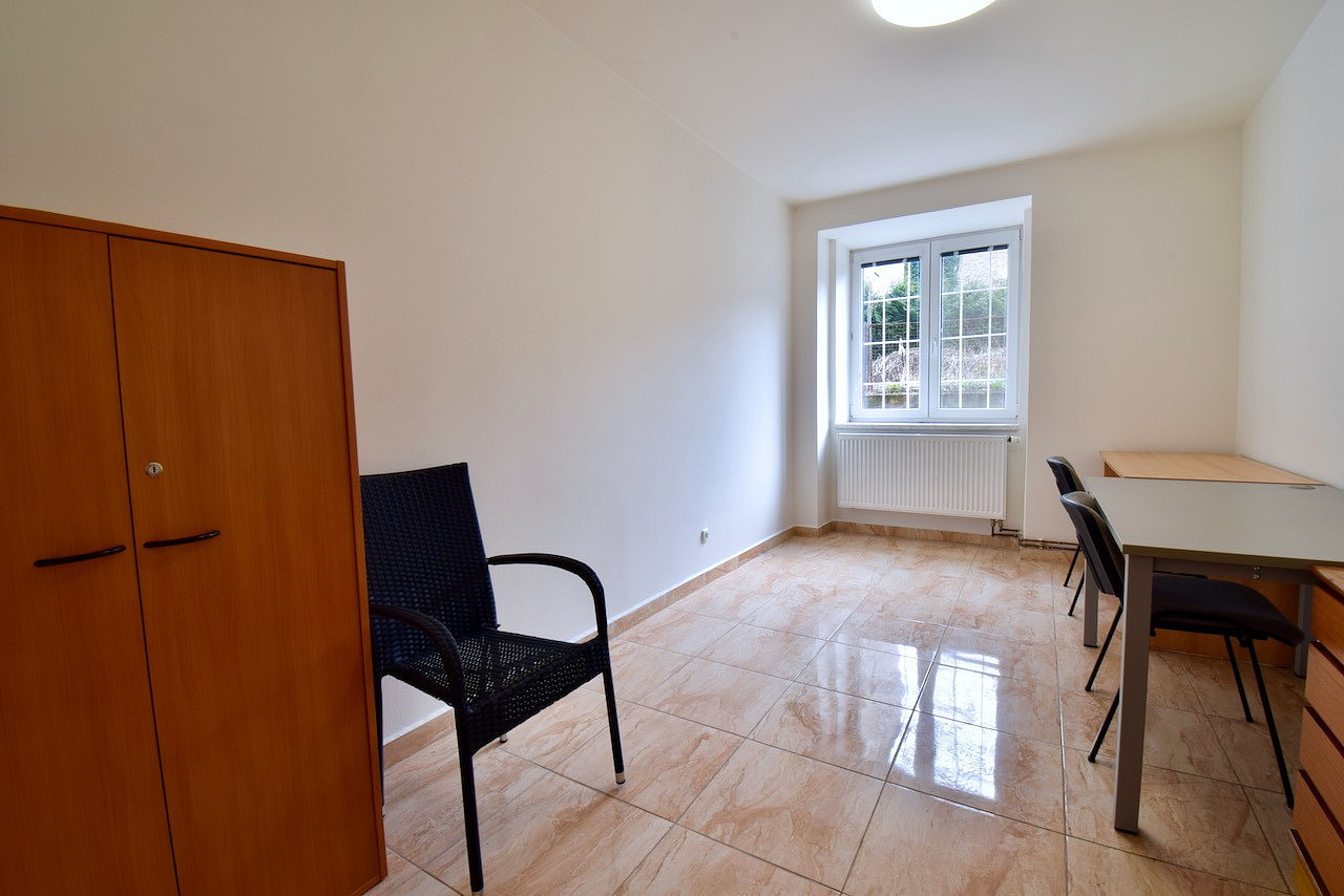 Pronájem bytu 2+kk 49 m² — photo 4