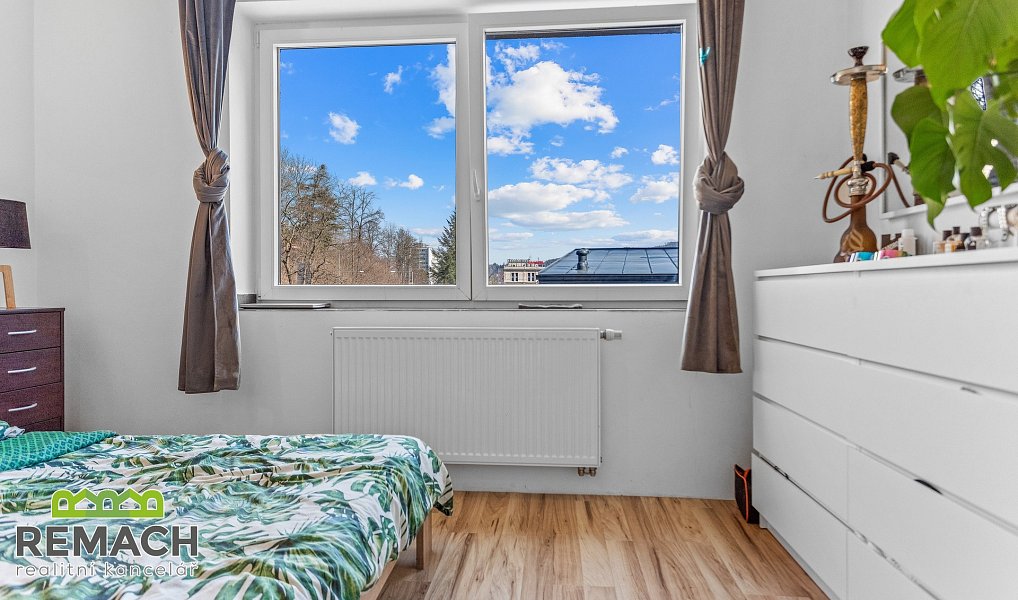 Pronájem bytu 2+kk 50 m², Náchod – náhled fotky 3
