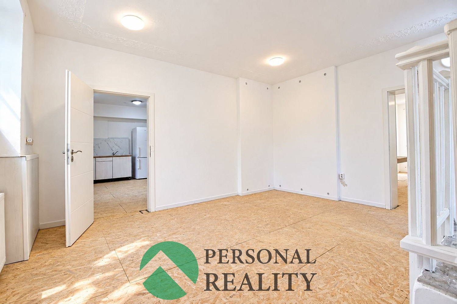 Pronájem kanceláře 70 m² – fotografie 3