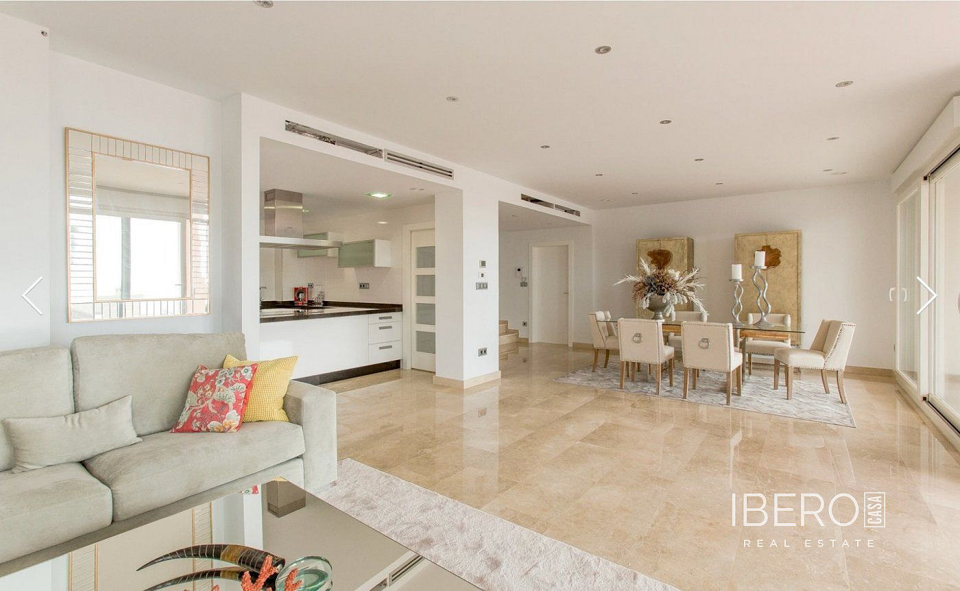 Prodej domu 559 m² s pozemkem 1 132 m² - Vista 4