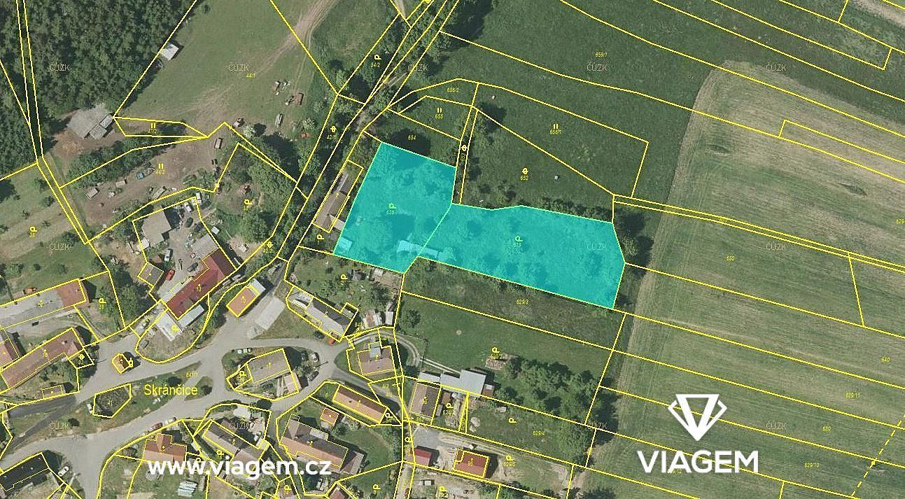 Prodej pole 964 m²