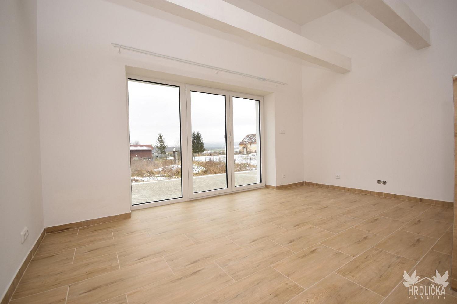 Pronájem bytu 1+kk 32 m² — photo 3