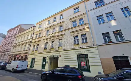 Pronájem bytu 1+kk 31 m²