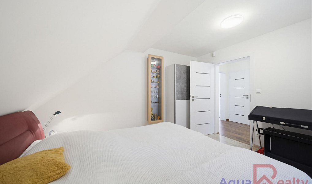 Prodej domu 250 m² s pozemkem 4 306 m², Bečov nad Teplou – náhled fotky 19