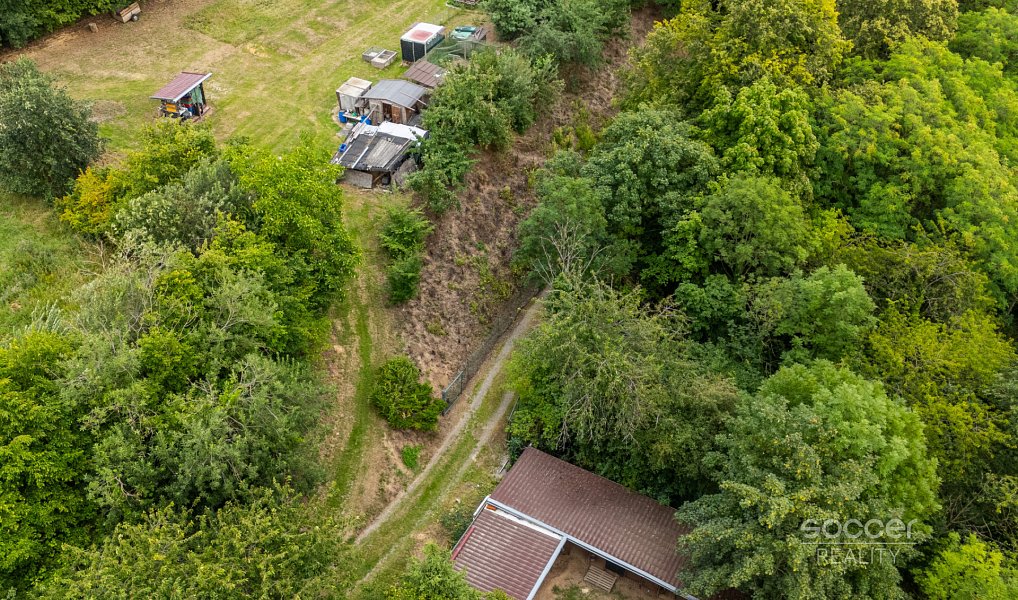 Prodej stavebního pozemku 3 286 m², Mšeno – náhled fotky 4