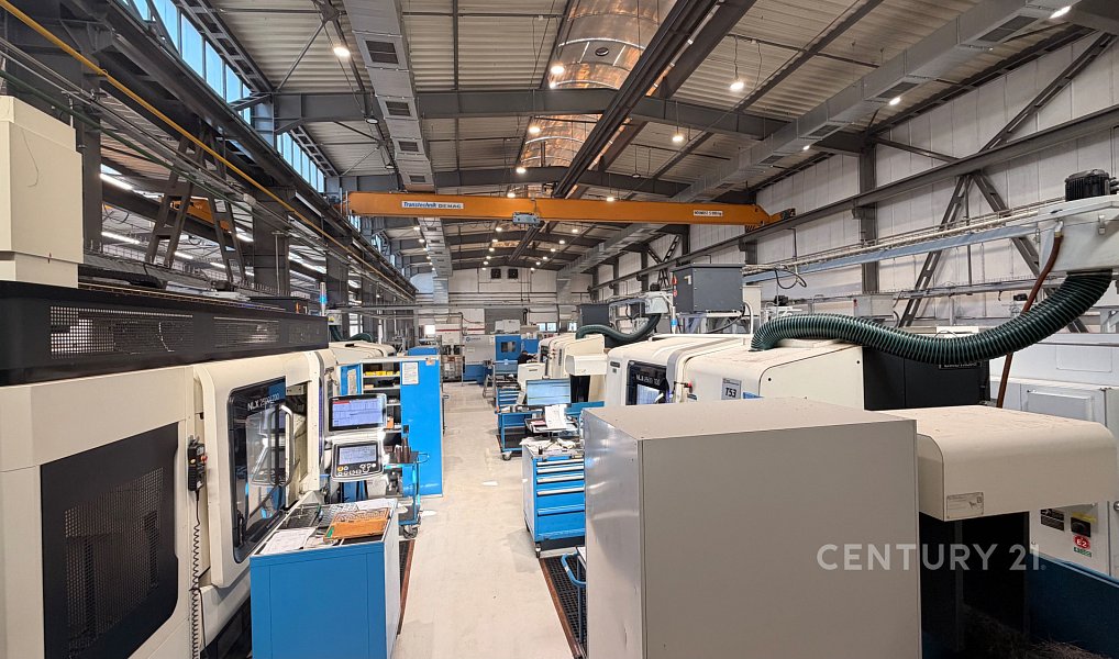 Pronájem výrobních prostor 3 000 m², Ivančice – náhled fotky 2