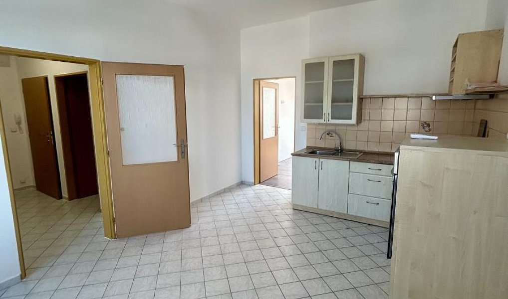 Pronájem bytu 2+1 63 m², Teplice – náhled fotky 4