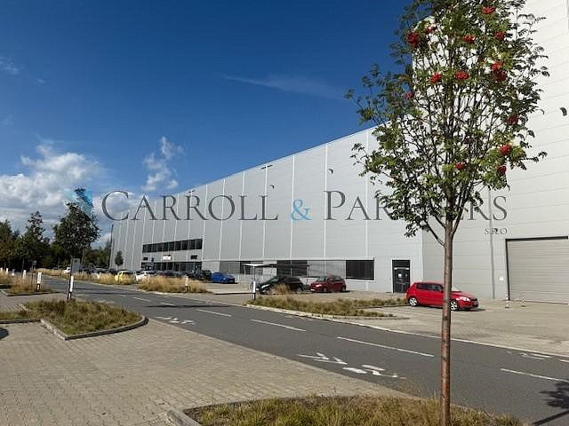 Pronájem skladovacích prostor 7 776 m² – fotografie 5