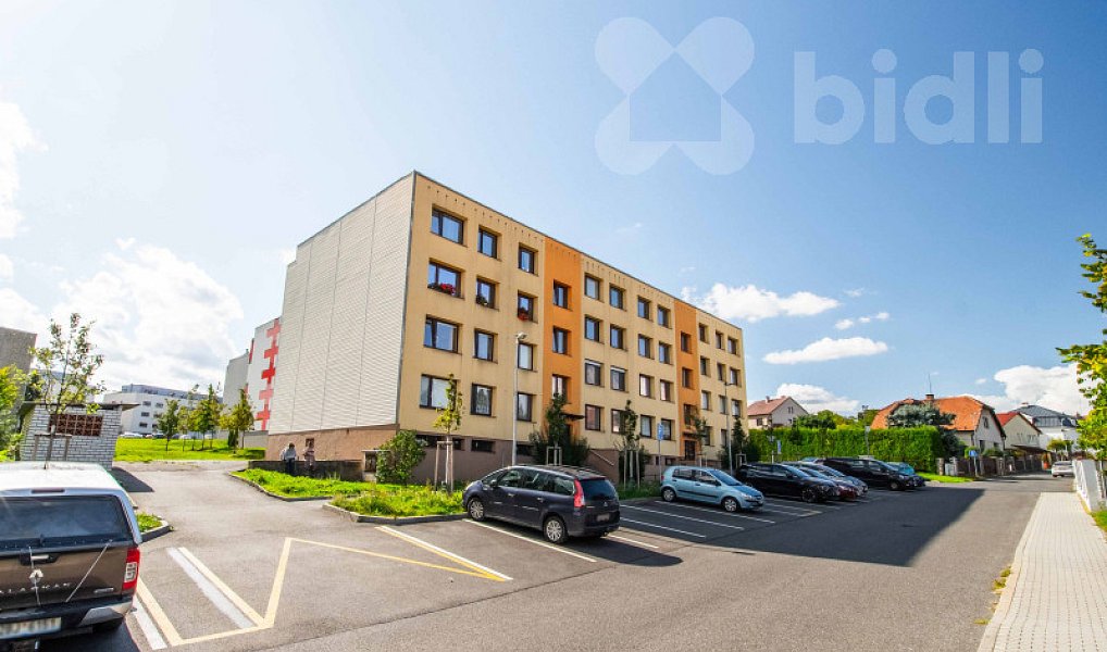 Prodej bytu 3+kk 82 m², Mníšek pod Brdy – náhled fotky 33