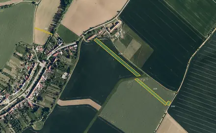 Prodej pole 13 193 m², Pačlavice - Lhota, okres Kroměříž