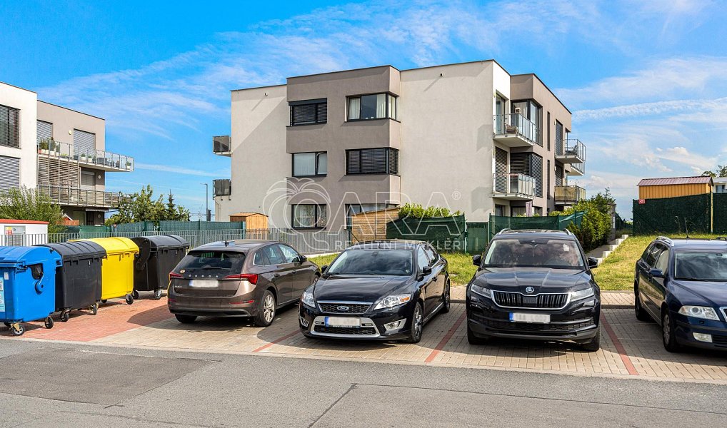 Prodej bytu 3+kk 81 m², Jinočany – náhled fotky 14
