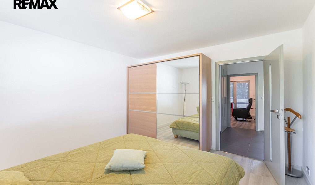 Prodej domu 227 m² s pozemkem 2 787 m², Okrouhlá – náhled fotky 14