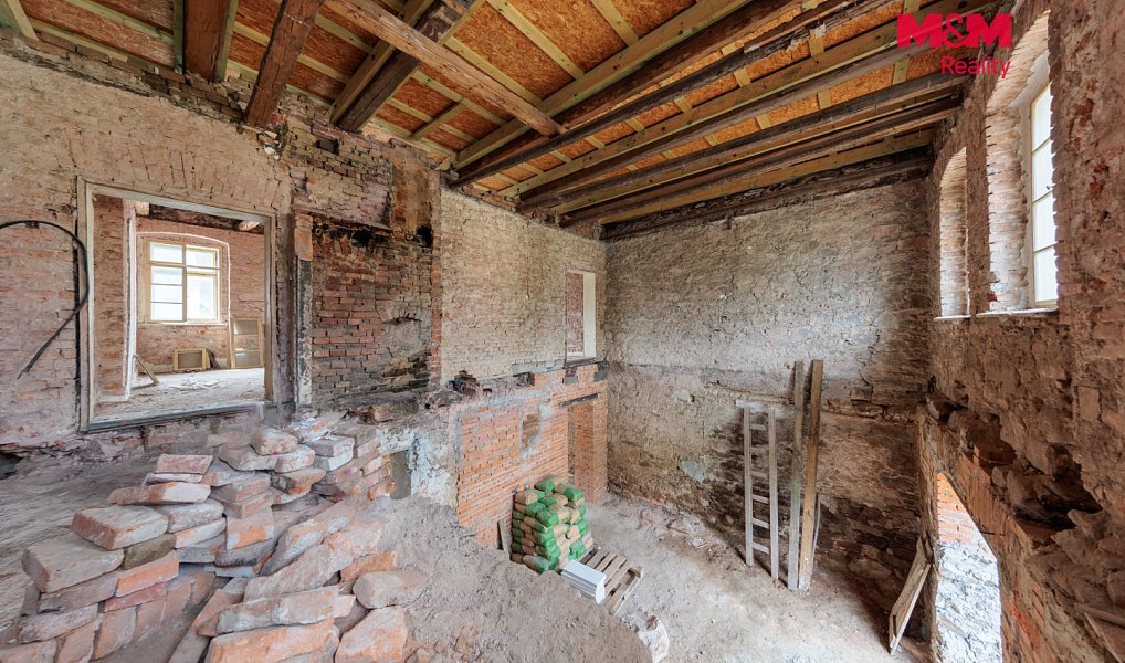 Prodej domu 348 m² s pozemkem 448 m², Krásno – náhled fotky 11
