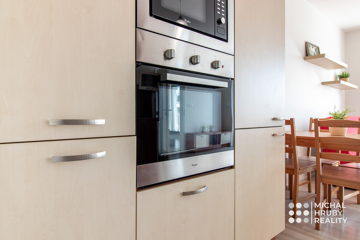 Pronájem bytu 2+kk 52 m² - Więcej