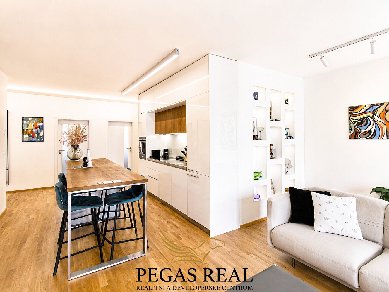 Prodej bytu 4+kk 109 m² – fotografie 3
