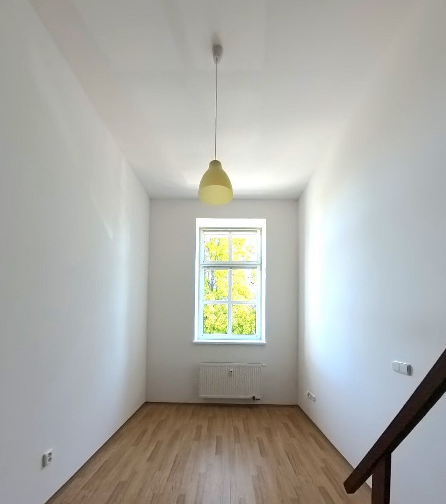 Pronájem bytu 1+kk 26 m² – fotografie 3