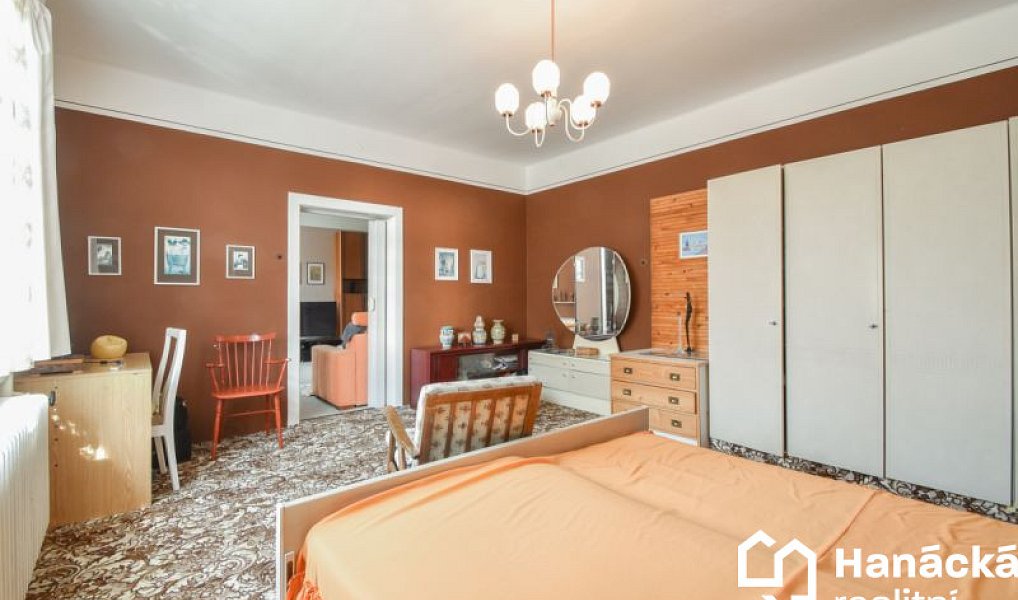 Prodej domu 400 m² s pozemkem 461 m², Uničov – náhled fotky 4