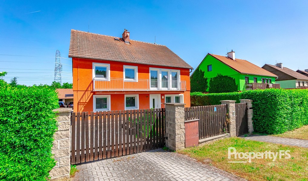 Prodej domu 206 m² s pozemkem 1 318 m², Sosnová – náhled fotky 2