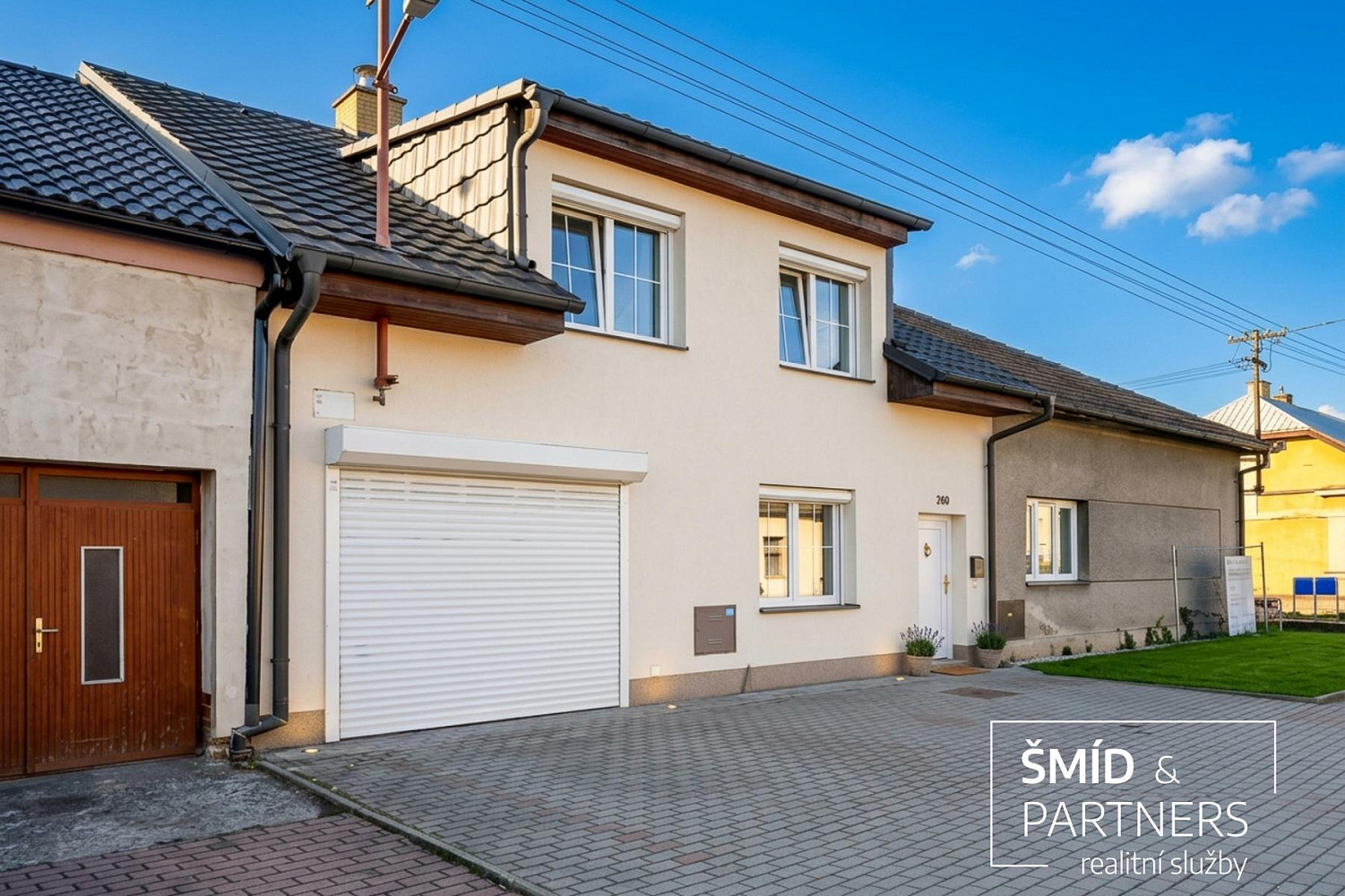 Prodej domu 169 m² s pozemkem 251 m²