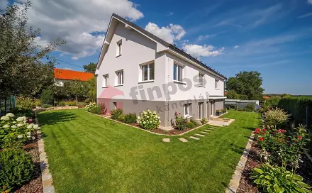 Prodej bytu 4+kk 41 m², Pod Strání, Netvořice, okres Benešov